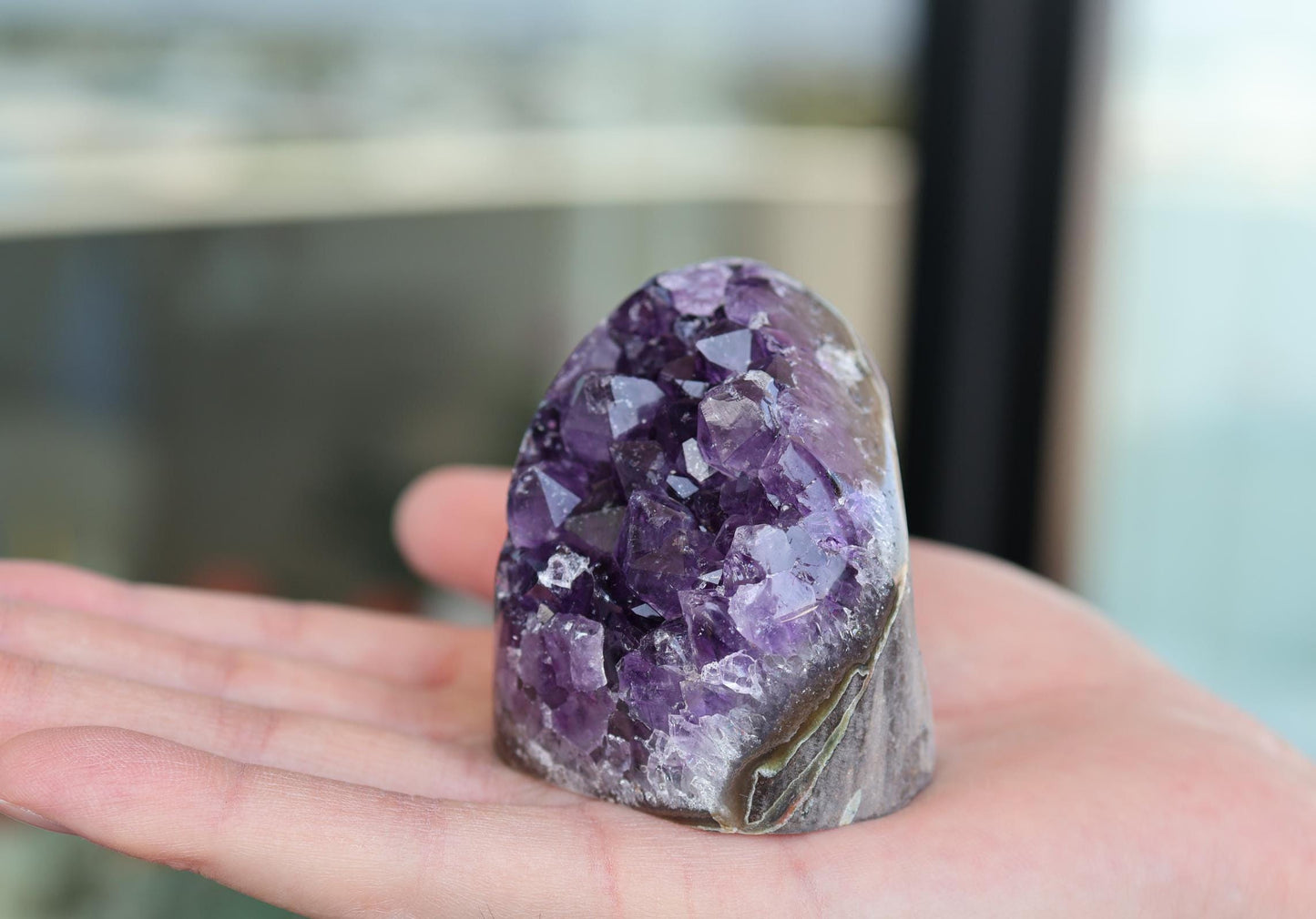 Natural Amethyst Crystal 252g – Raw Purple Stone for Home Decor & Display