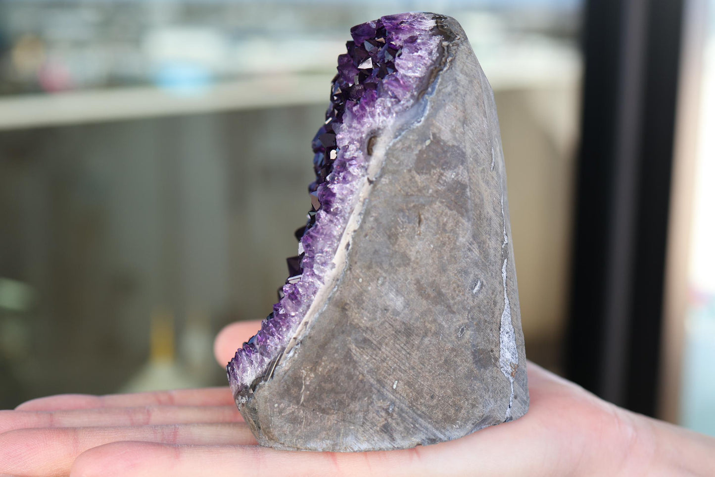 Natural Amethyst Geode Cluster 891g – High-Quality Purple Crystal