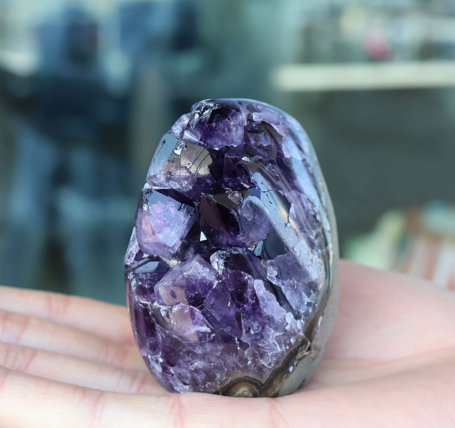 Natural Amethyst Geode Cluster – Deep Purple Crystal Display Piece 279g