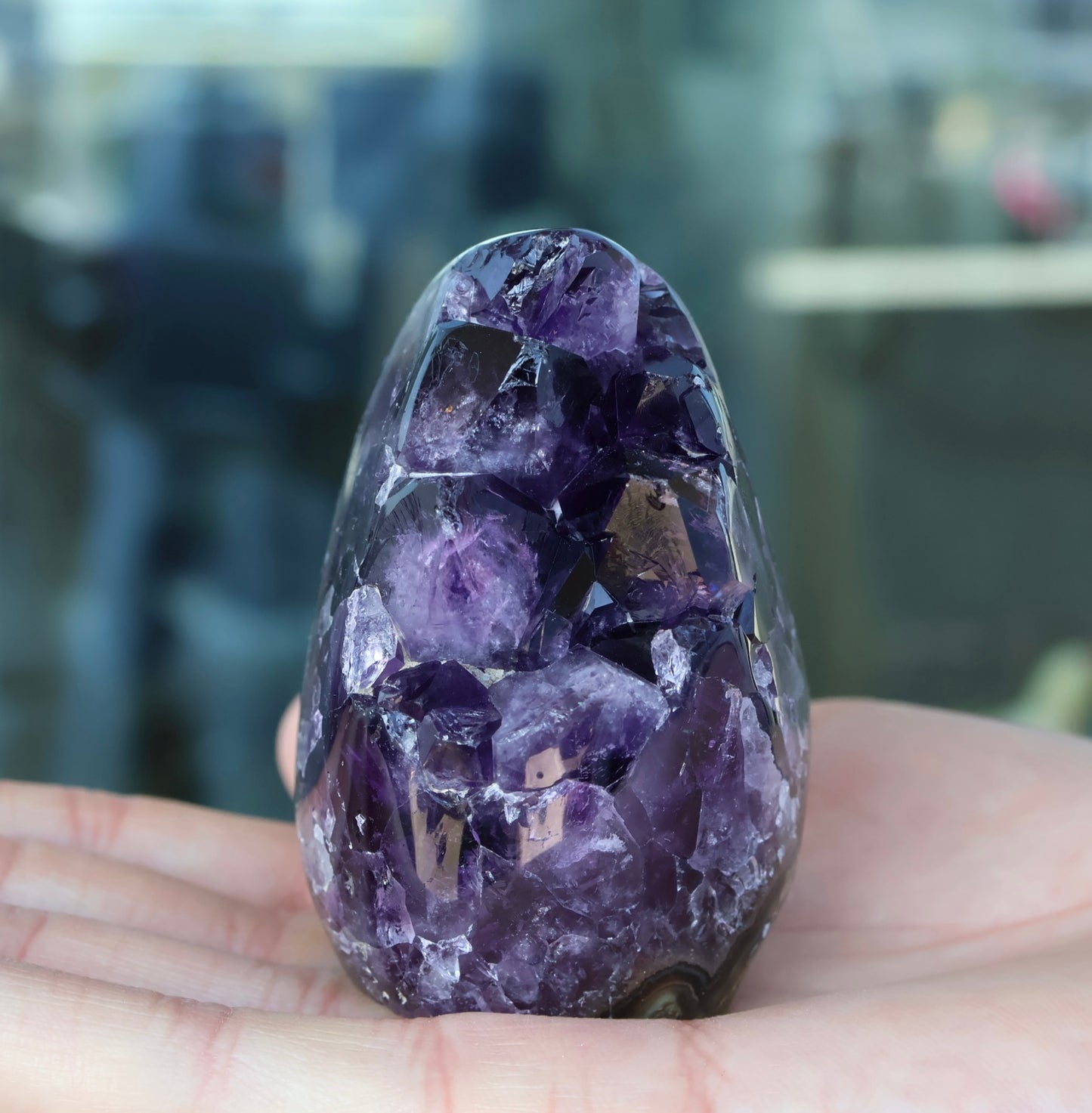 Natural Amethyst Geode Cluster – Deep Purple Crystal Display Piece 279g