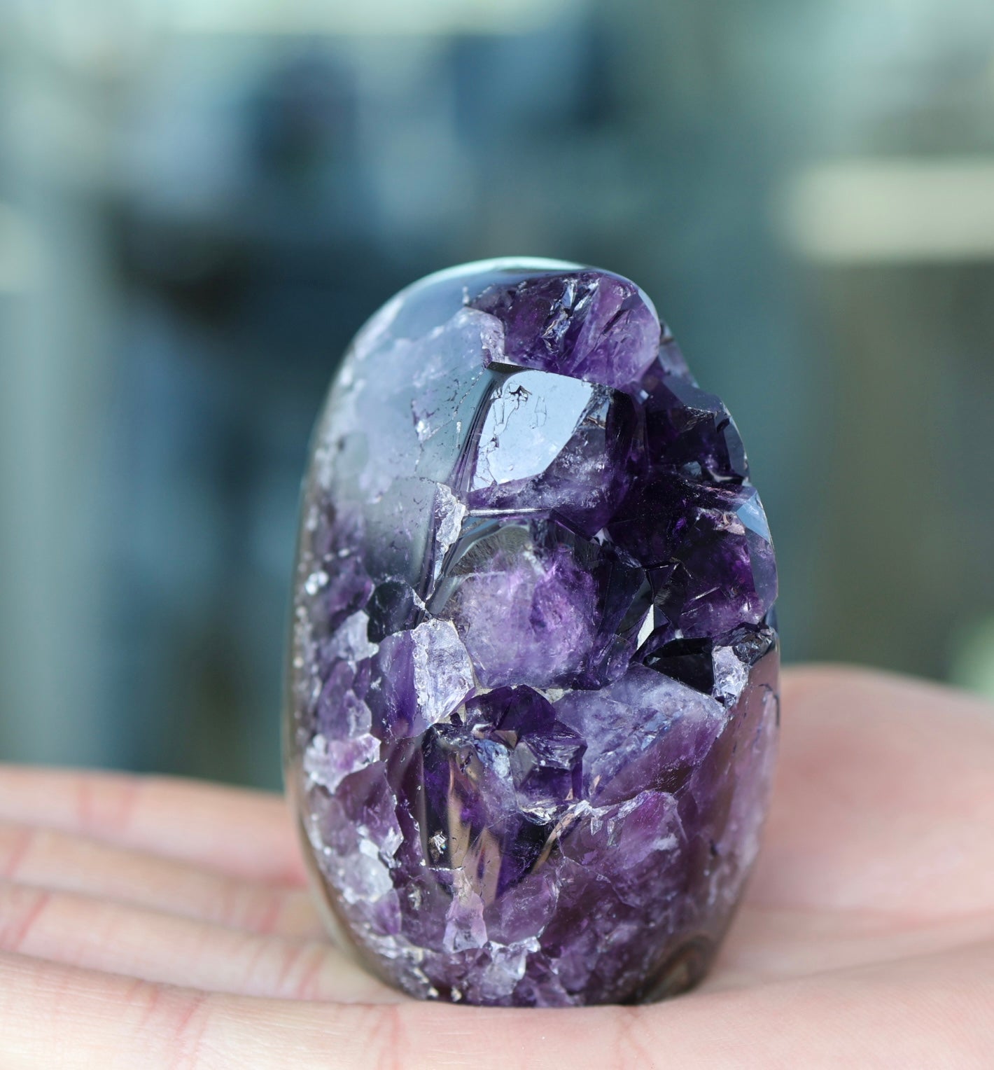 Natural Amethyst Geode Cluster – Deep Purple Crystal Display Piece 279g