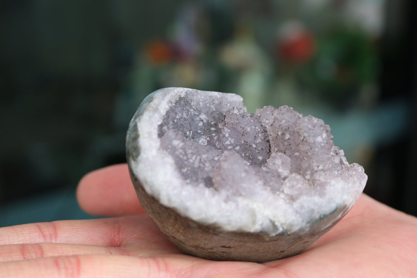 Natural Amethyst Geode Cluster 234g – Purple Crystal for Home Decor & Display