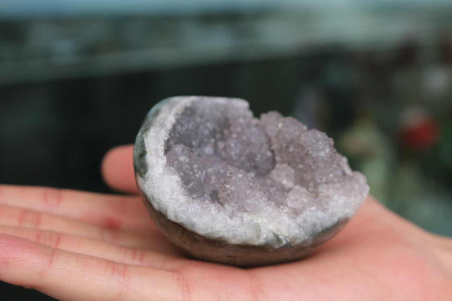 Natural Amethyst Geode Cluster 234g – Purple Crystal for Home Decor & Display