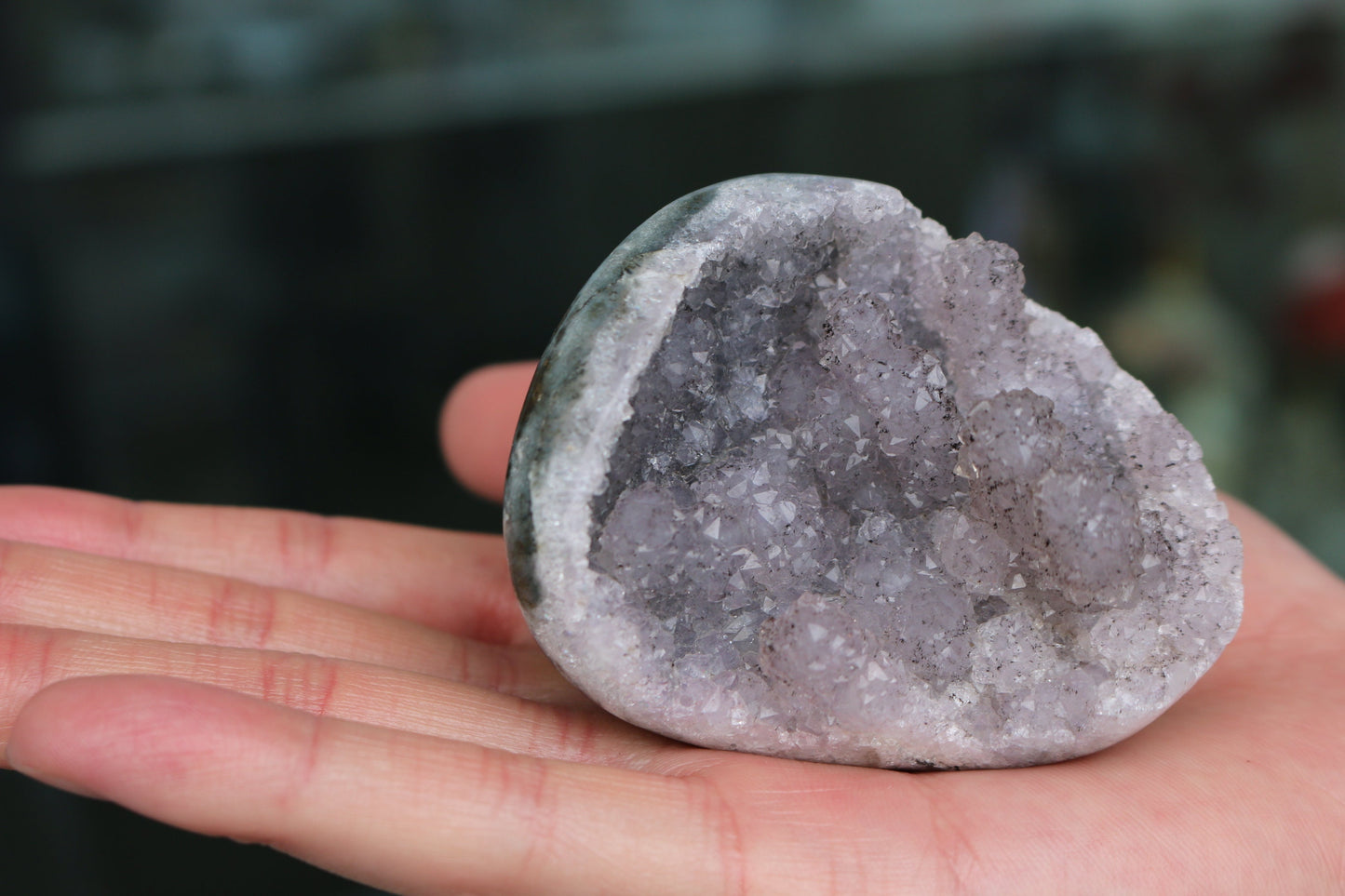 Natural Amethyst Geode Cluster 234g – Purple Crystal for Home Decor & Display