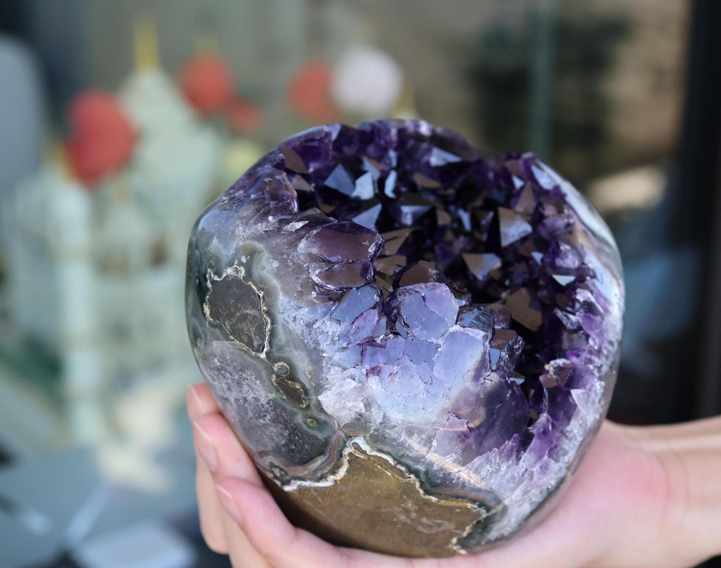 Premium Amethyst Geode 2466g – Large Natural Purple Crystal for Meditation & Decor