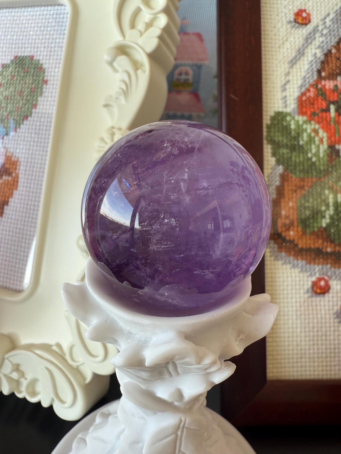 Natural Amethyst Crystal Ball 135g – Purple Sphere for Meditation & Home Decor