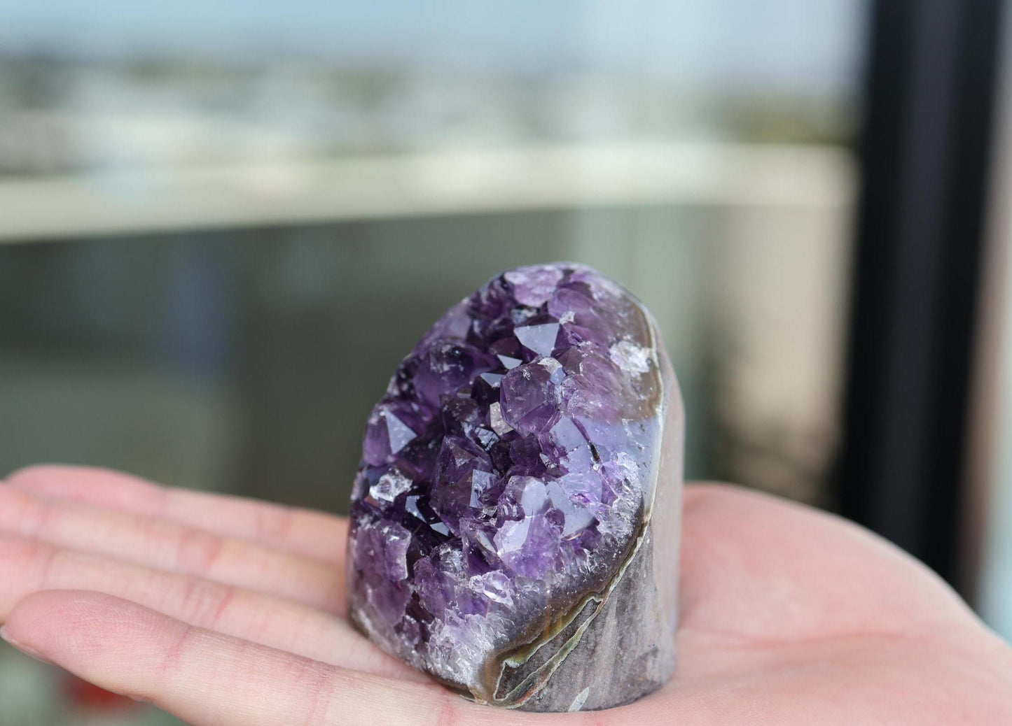 Natural Amethyst Crystal 252g – Raw Purple Stone for Home Decor & Display