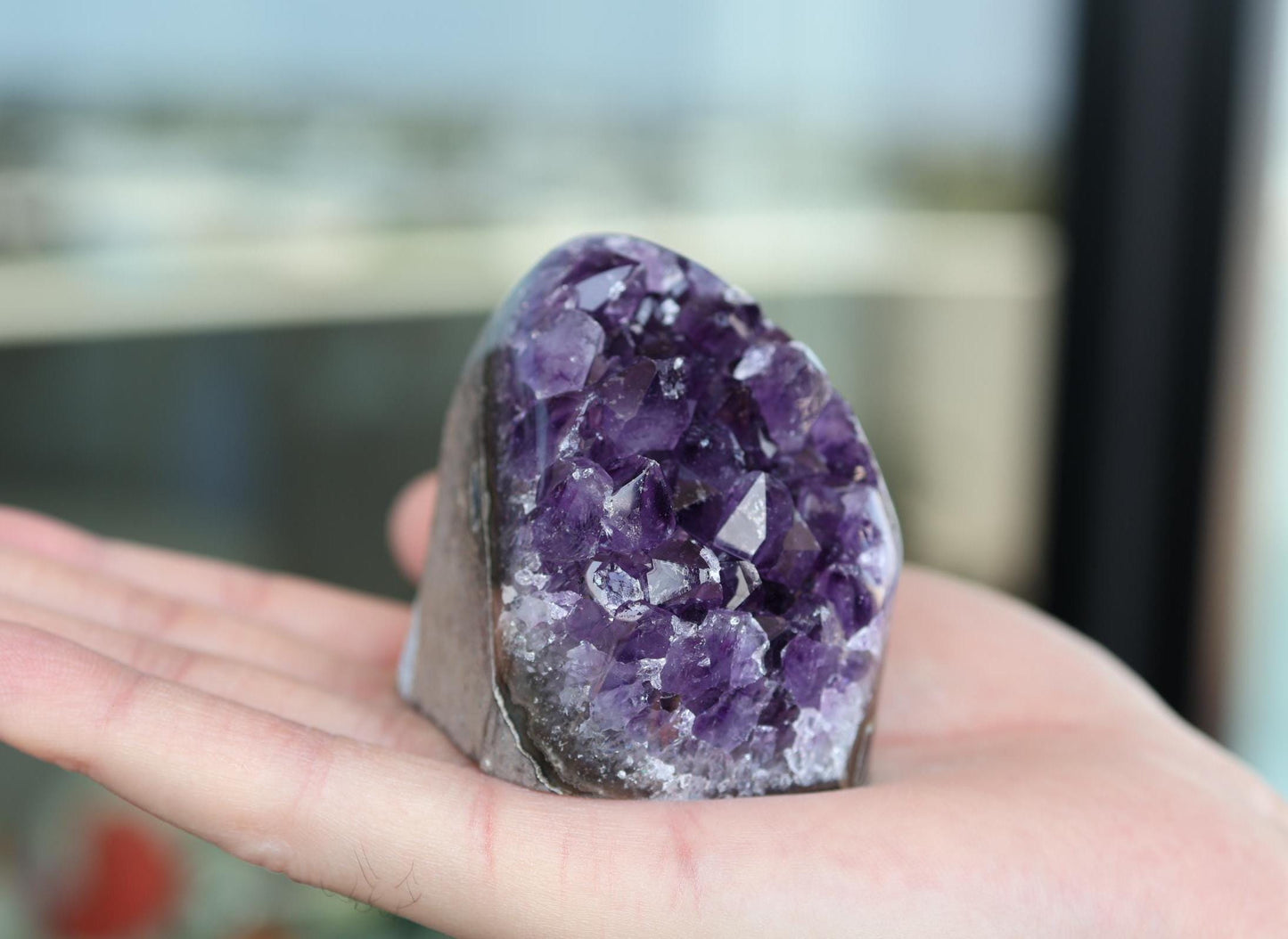 Natural Amethyst Crystal 252g – Raw Purple Stone for Home Decor & Display