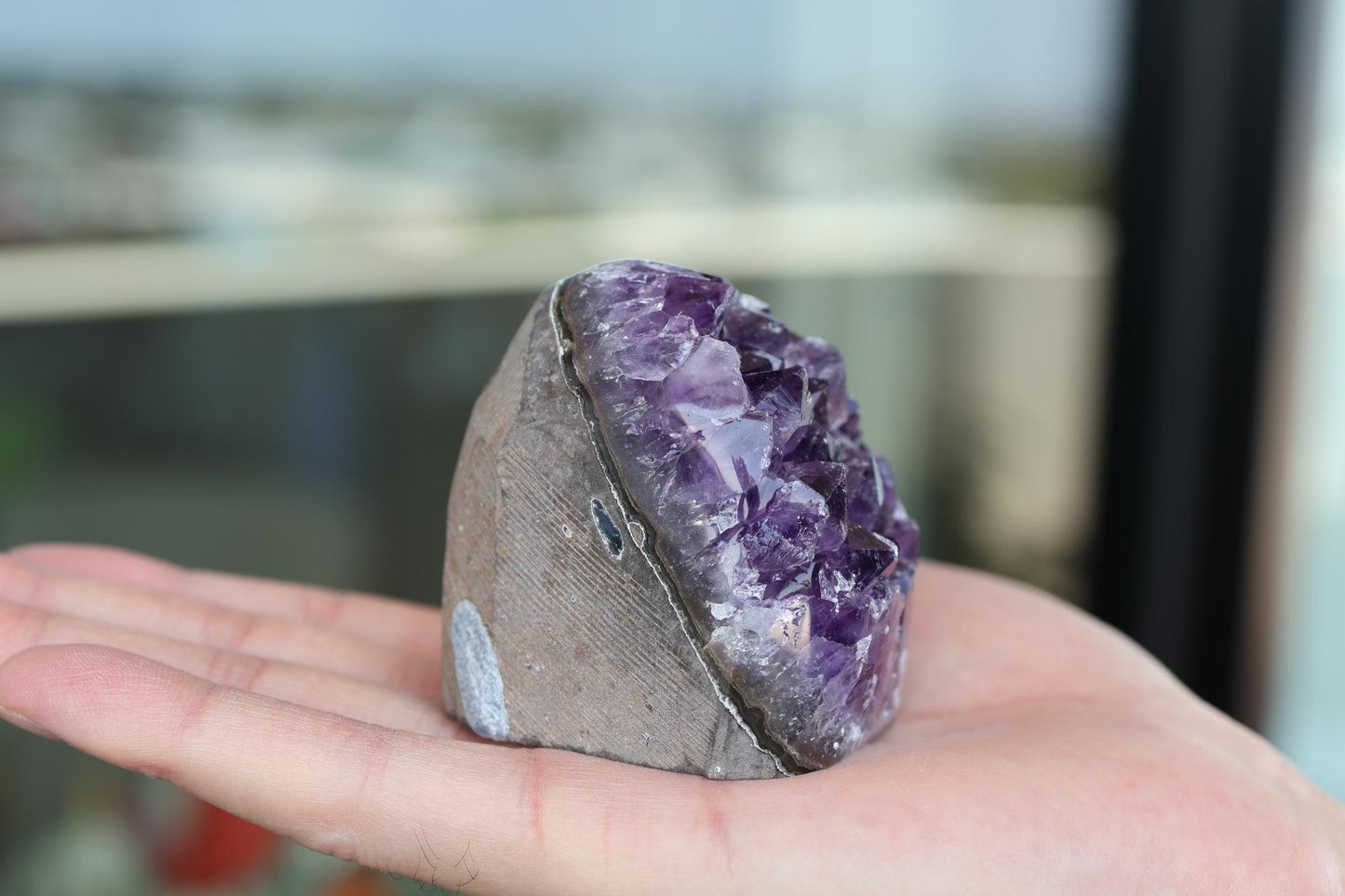 Natural Amethyst Crystal 252g – Raw Purple Stone for Home Decor & Display