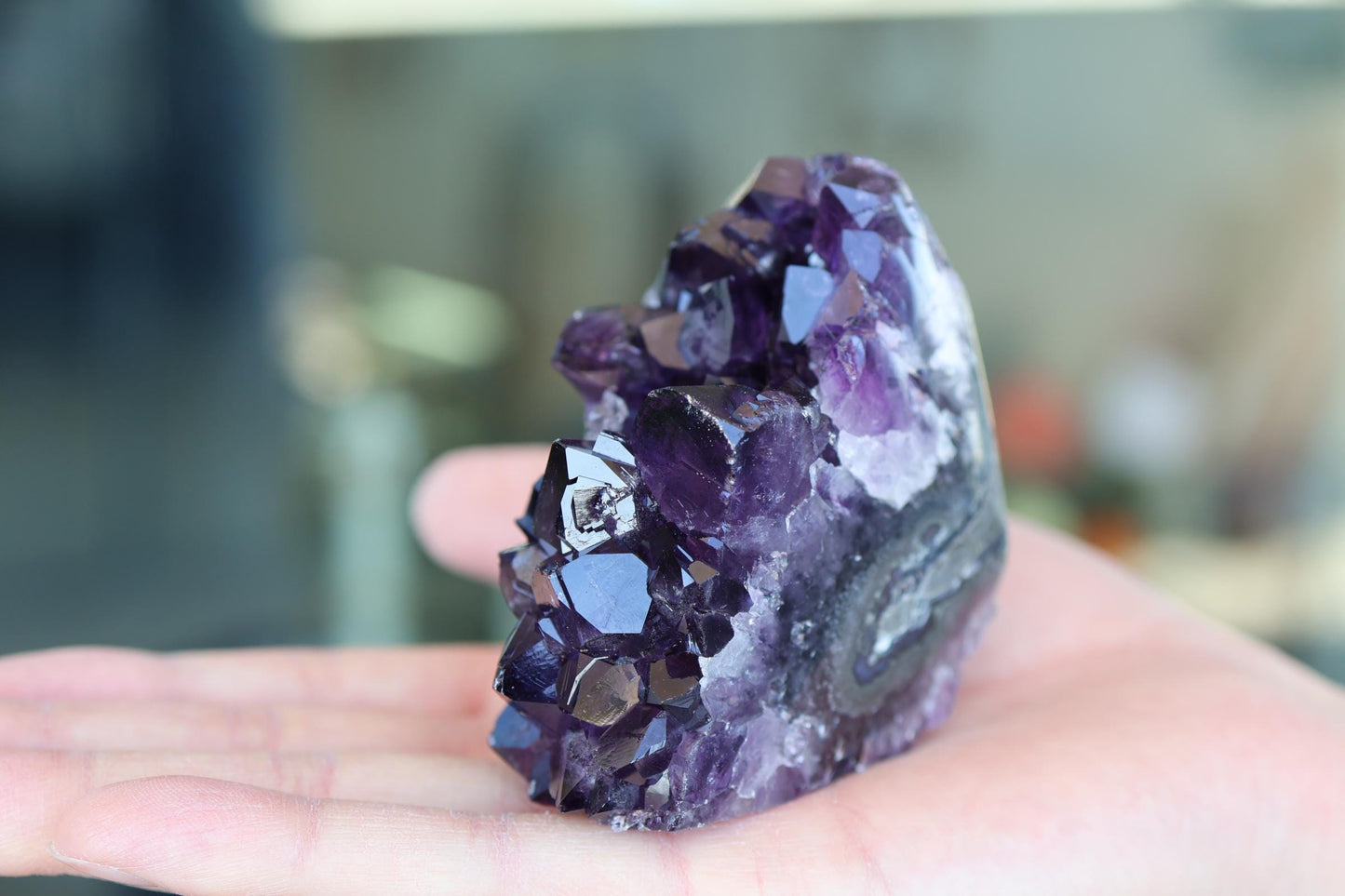 Amethyst Crystal 306g – Unique Raw Purple Stone, Gift for Collectors