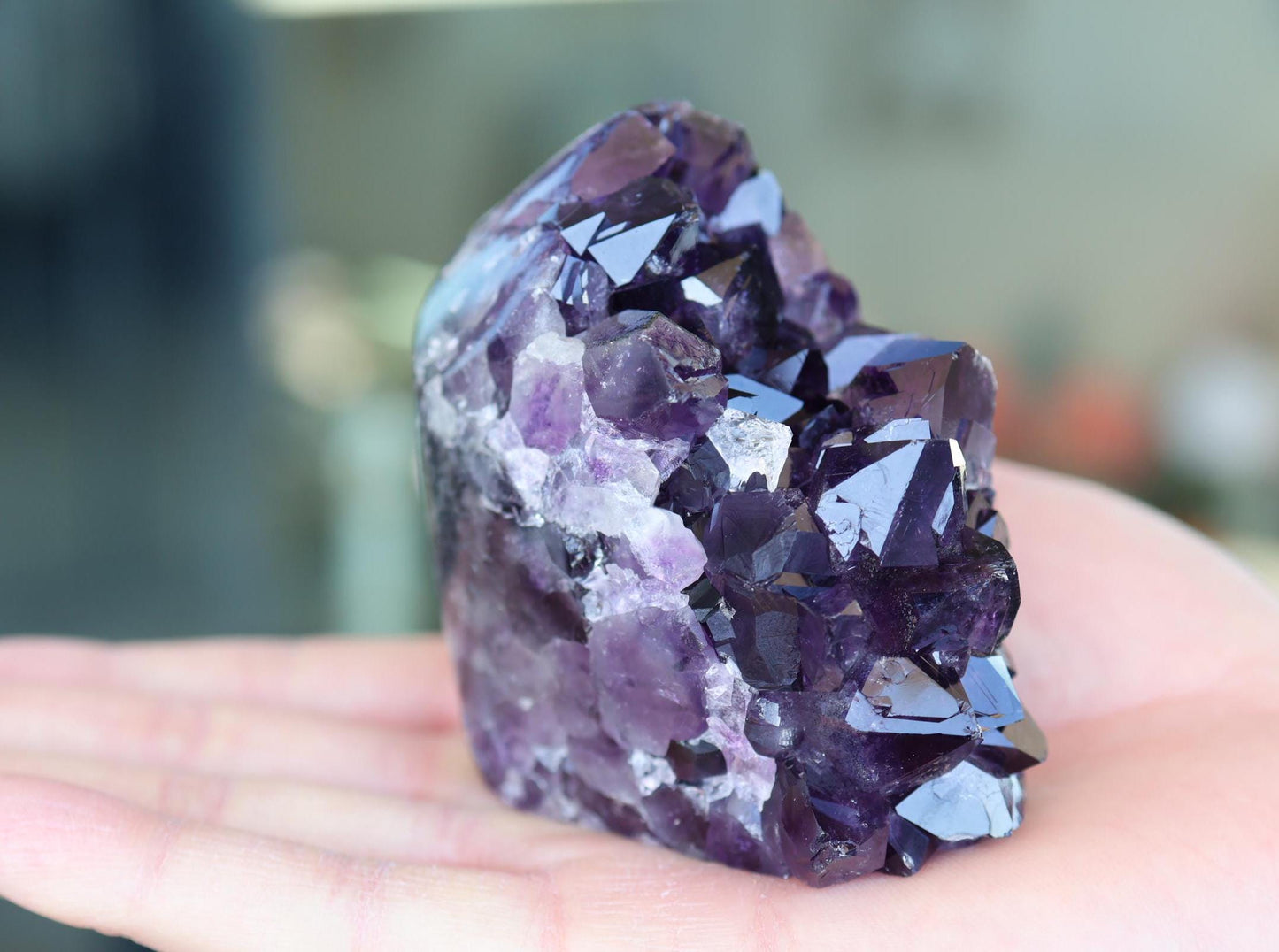 Amethyst Crystal 306g – Unique Raw Purple Stone, Gift for Collectors