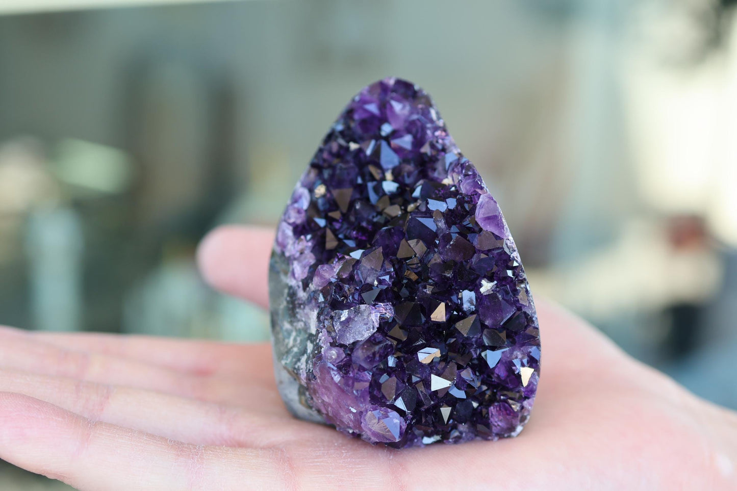 Natural Amethyst Geode Cluster 287g – Raw Purple Crystal for Home Decor & Display