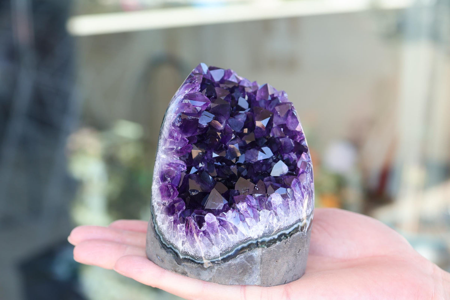 Natural Amethyst Geode Cluster 962g – Raw Purple Crystal for Home Decor & Display