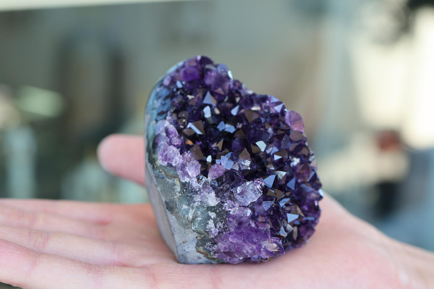 Natural Amethyst Geode Cluster 287g – Raw Purple Crystal for Home Decor & Display