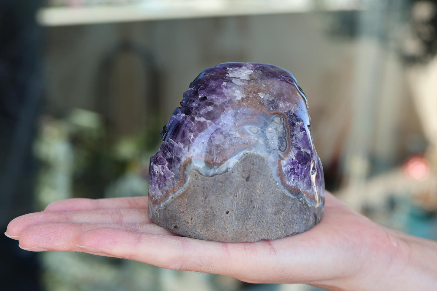 Natural Amethyst Geode Cluster 710g – Raw Purple Crystal for Home Decor & Display