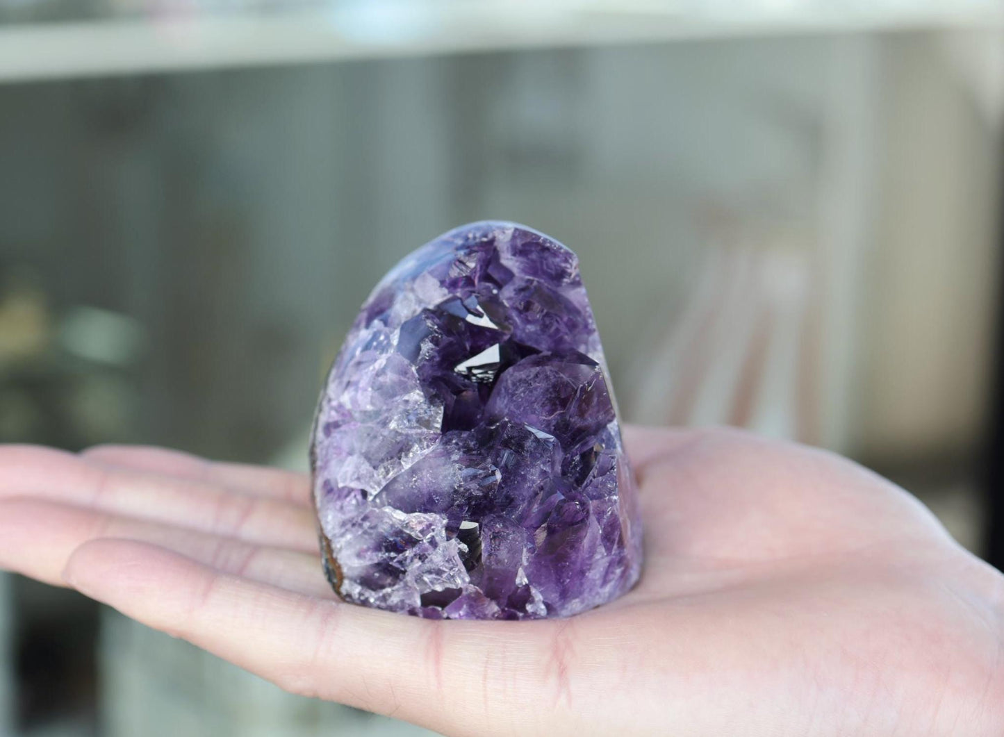 Natural Amethyst Geode 321g – Purple Crystal for Home Decor & Display