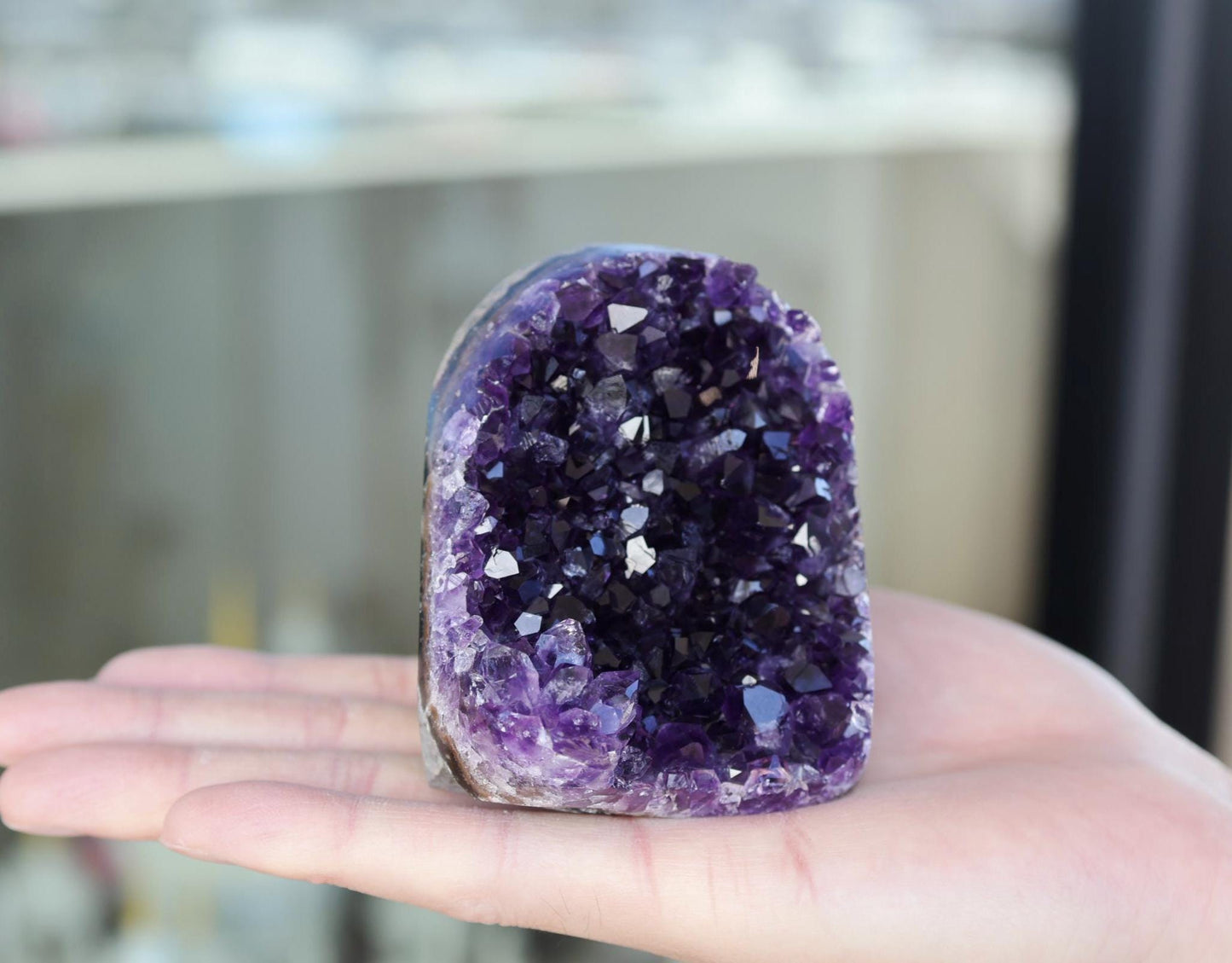 Premium Amethyst Geode 494g – Natural Purple Crystal for Meditation & Decor