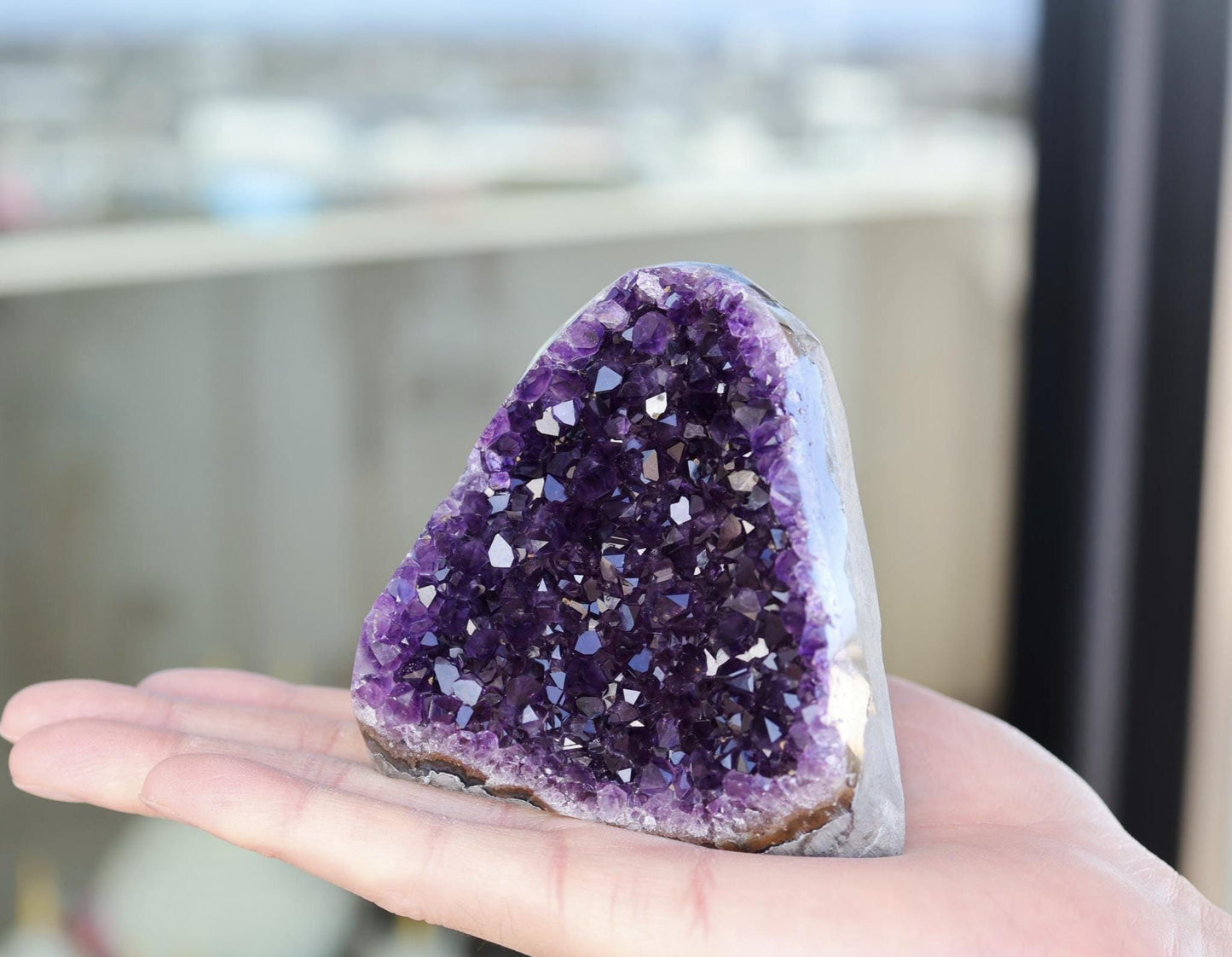 Natural Amethyst Geode 555g – Purple Crystal for Home Decor & Display
