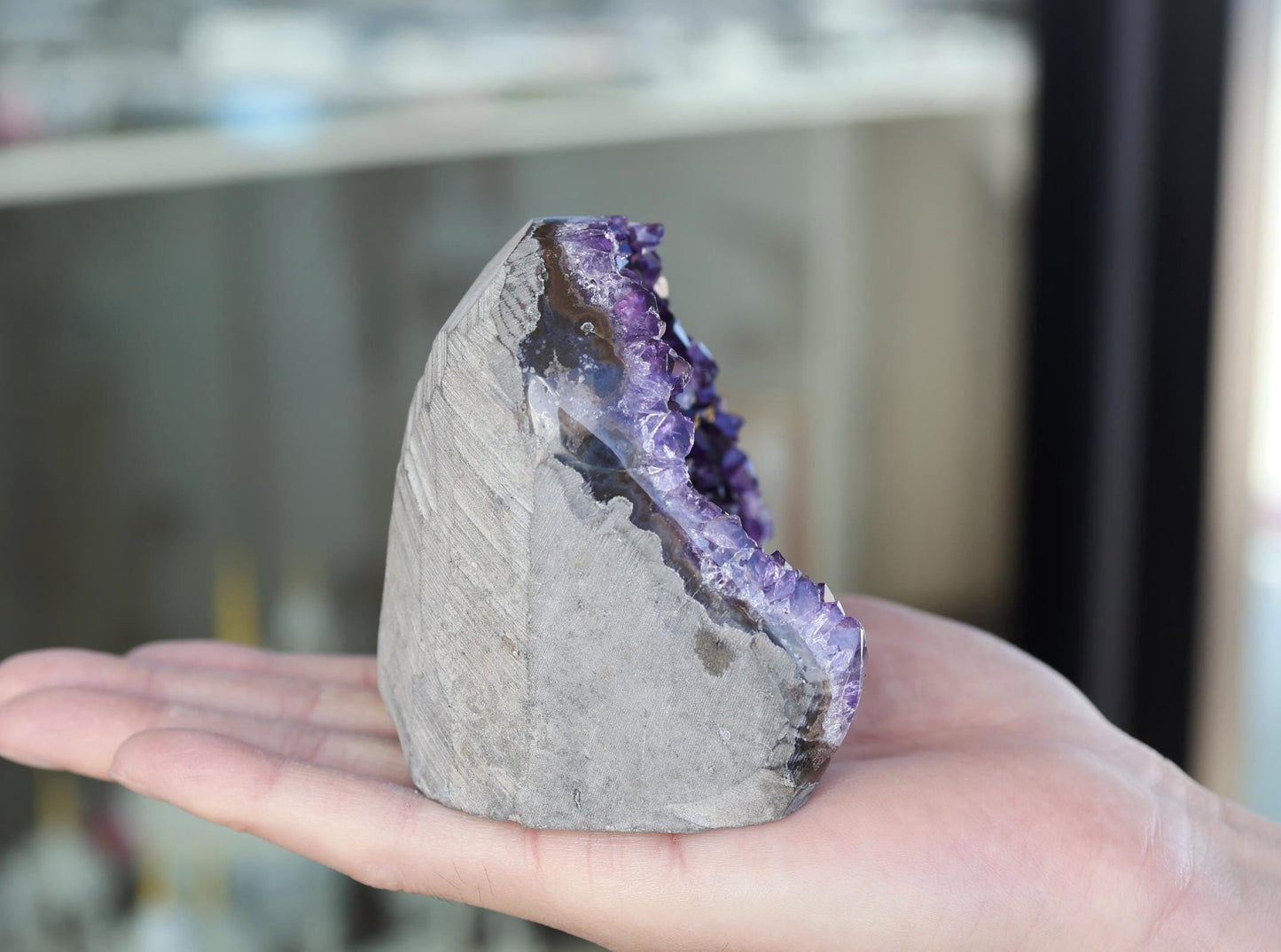 Natural Amethyst Geode 555g – Purple Crystal for Home Decor & Display