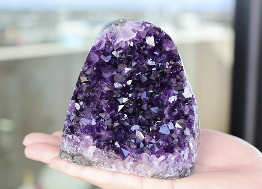 Natural Amethyst Geode Cluster 1080g – Purple Crystal for Home Decor & Display