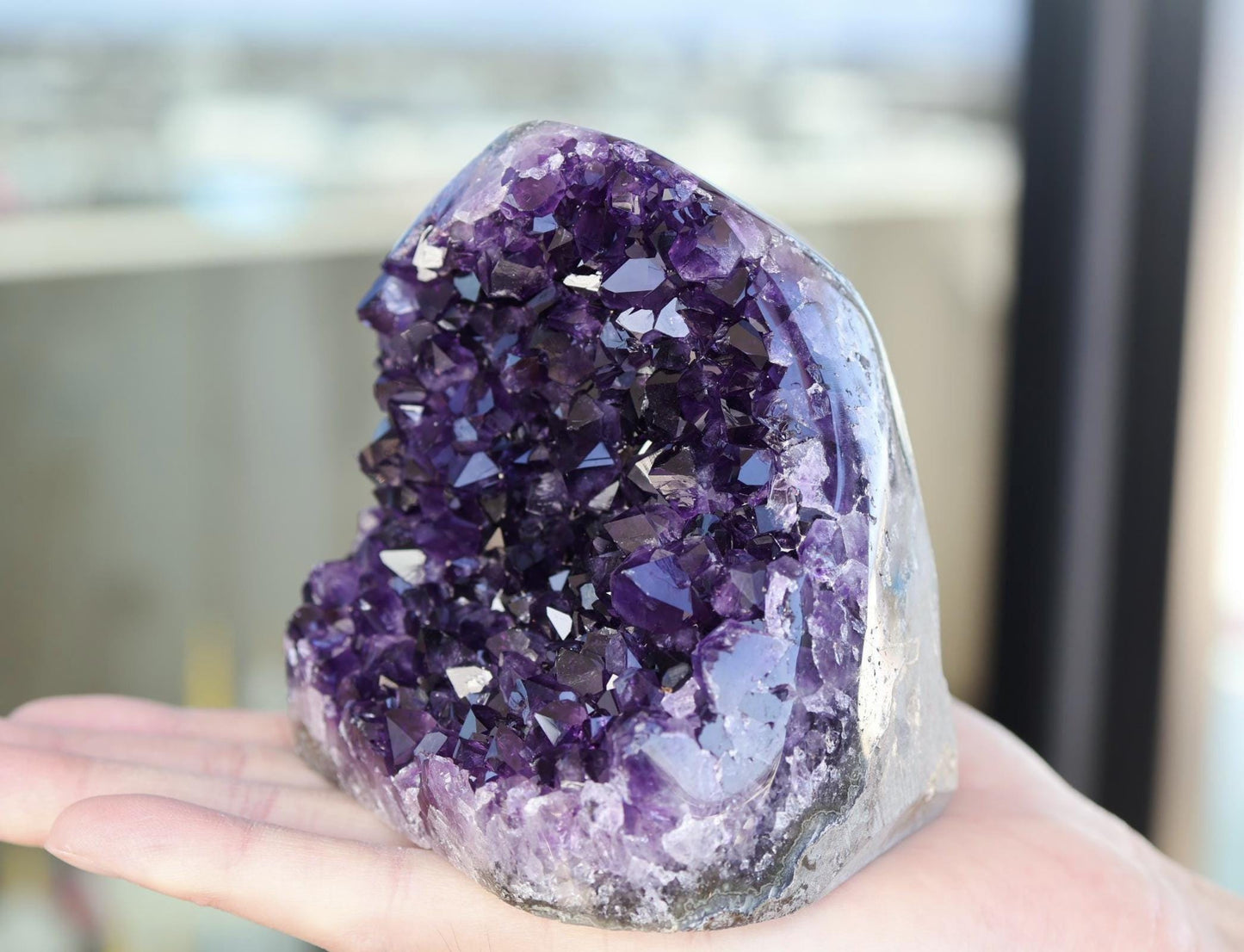 Natural Amethyst Geode Cluster 1080g – Purple Crystal for Home Decor & Display