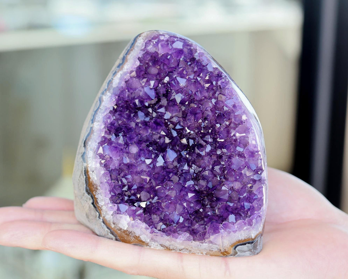 Natural Amethyst Geode 829g – Purple Crystal for Home Decor & Display
