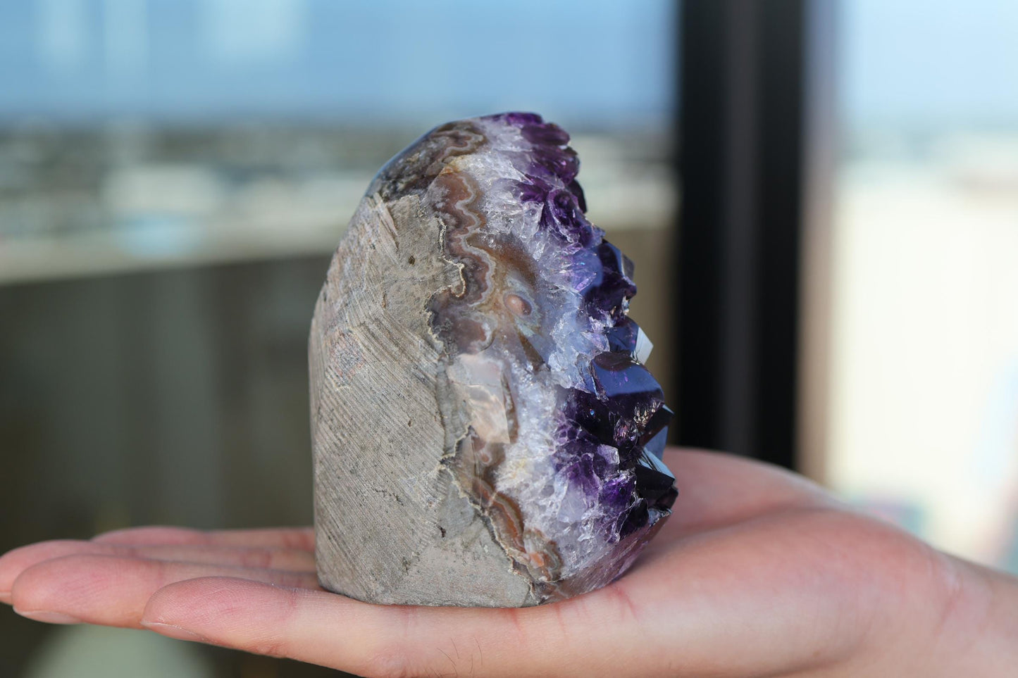 Natural Amethyst Geode Cluster 840g – Raw Purple Crystal for Home Decor & Display