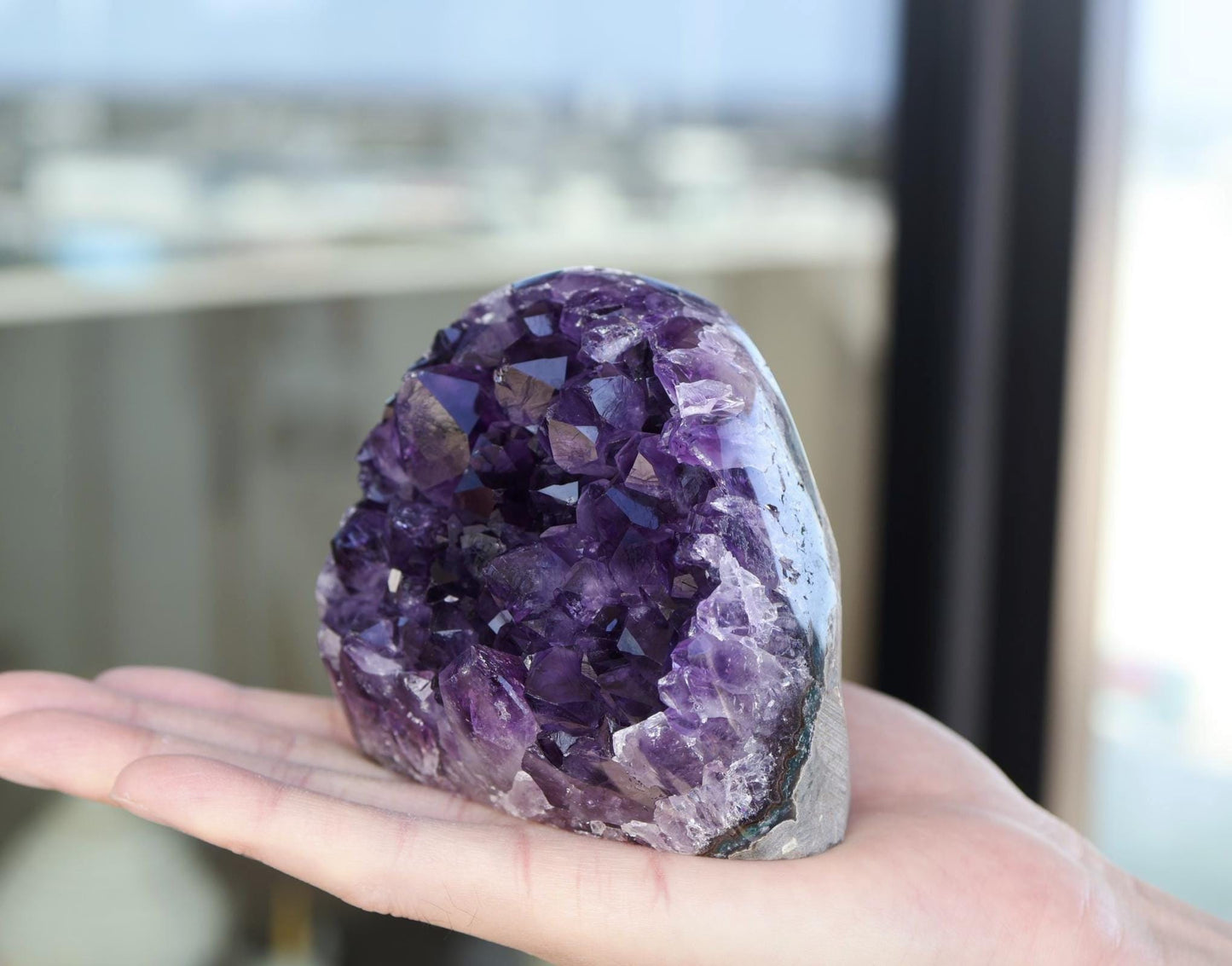 Natural Amethyst Geode Cluster 842g – Raw Purple Crystal for Home Decor & Display