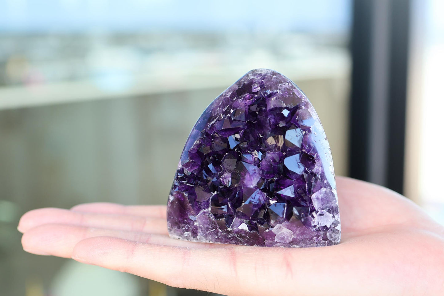 Natural Amethyst Geode 355g – Purple Crystal for Meditation & Home Decor