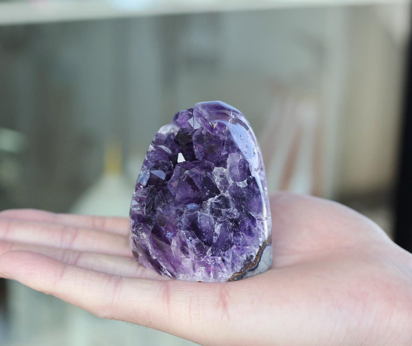 Natural Amethyst Geode 321g – Purple Crystal for Home Decor & Display
