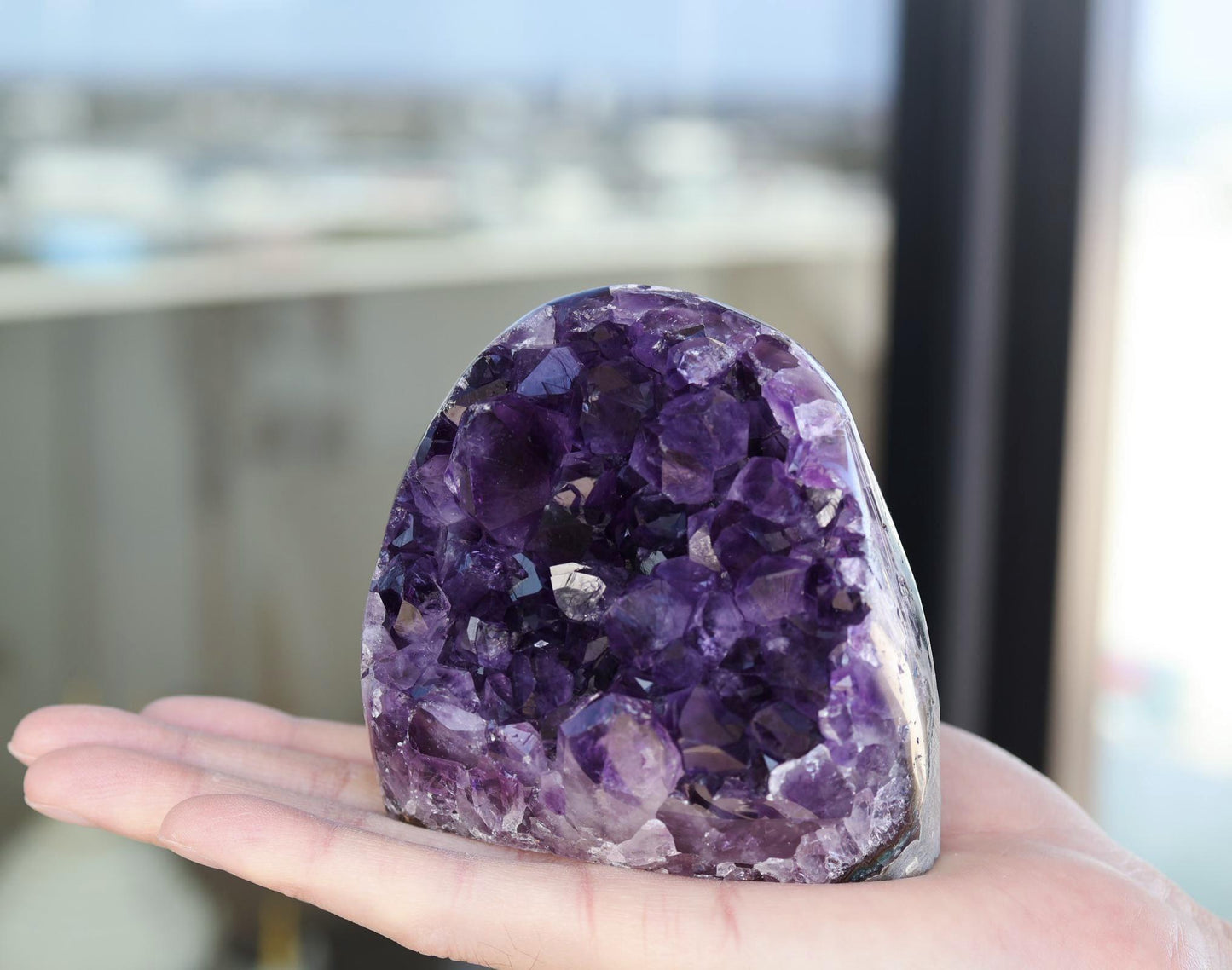 Natural Amethyst Geode Cluster 842g – Raw Purple Crystal for Home Decor & Display
