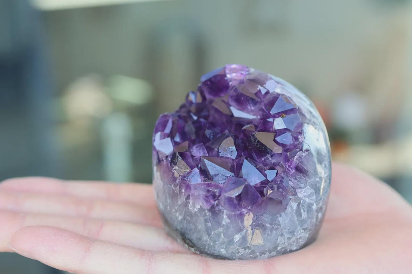 Natural Amethyst Geode Cluster – Purple Crystal Decor, Raw Quartz Gift, Home Display