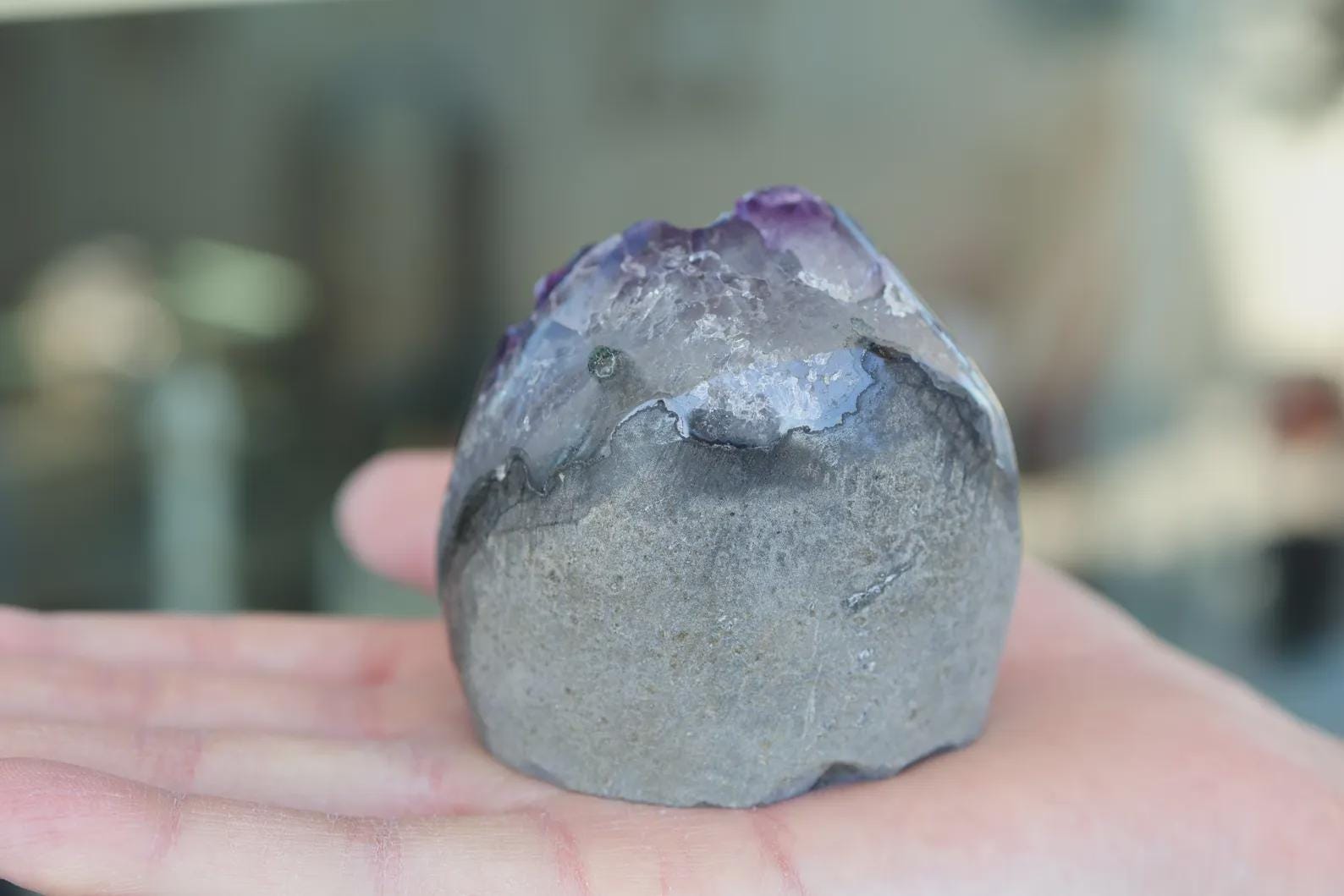 Natural Amethyst Geode Cluster – Purple Crystal Decor, Raw Quartz Gift, Home Display