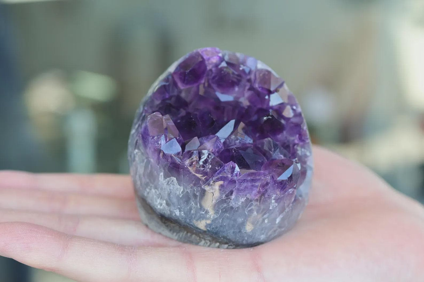 Natural Amethyst Geode Cluster – Purple Crystal Decor, Raw Quartz Gift, Home Display