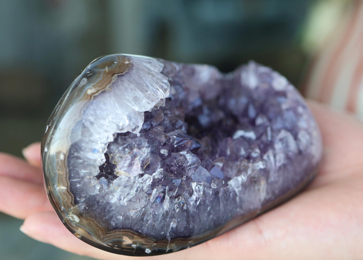 Amethyst Geode, Amethyst Crystal Cluster, Natural Purple Crystal, Druzy Quartz, Agate Geode, Crystal Decor, 852g