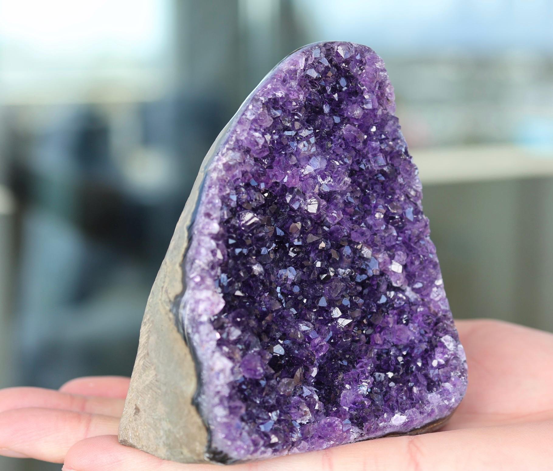 Raw Amethyst Geode Cluster: Purple Crystal for Meditation (552g)